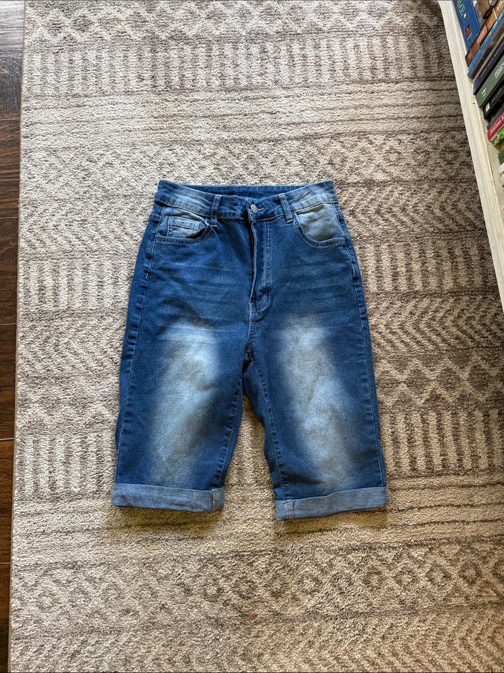 Short Jeans
